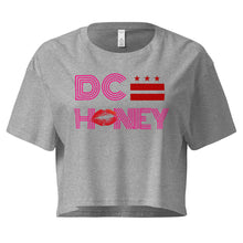 Load image into Gallery viewer, DC HONEY DISCO LETTER LOGO Women's Crop Тор