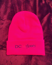 Load image into Gallery viewer, DC HONEY Knit Beanie
